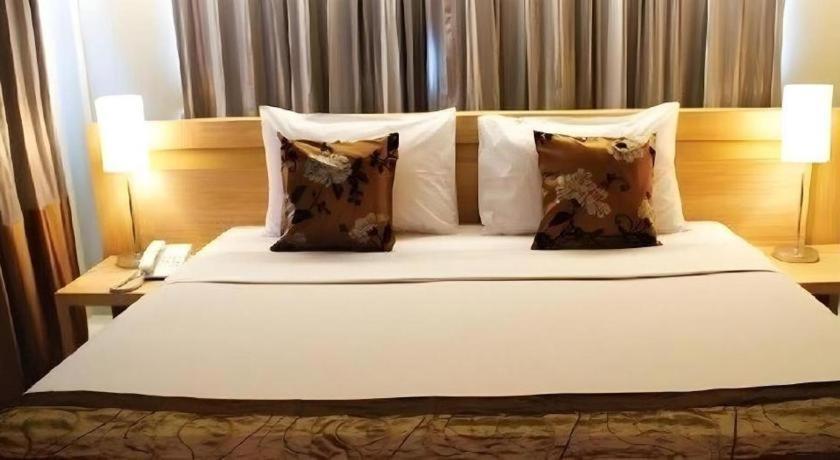 Chinotel Phuket Εξωτερικό φωτογραφία