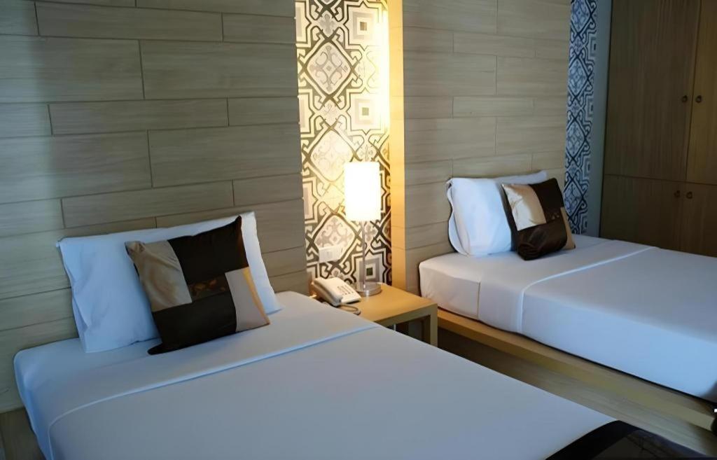 Chinotel Phuket Εξωτερικό φωτογραφία