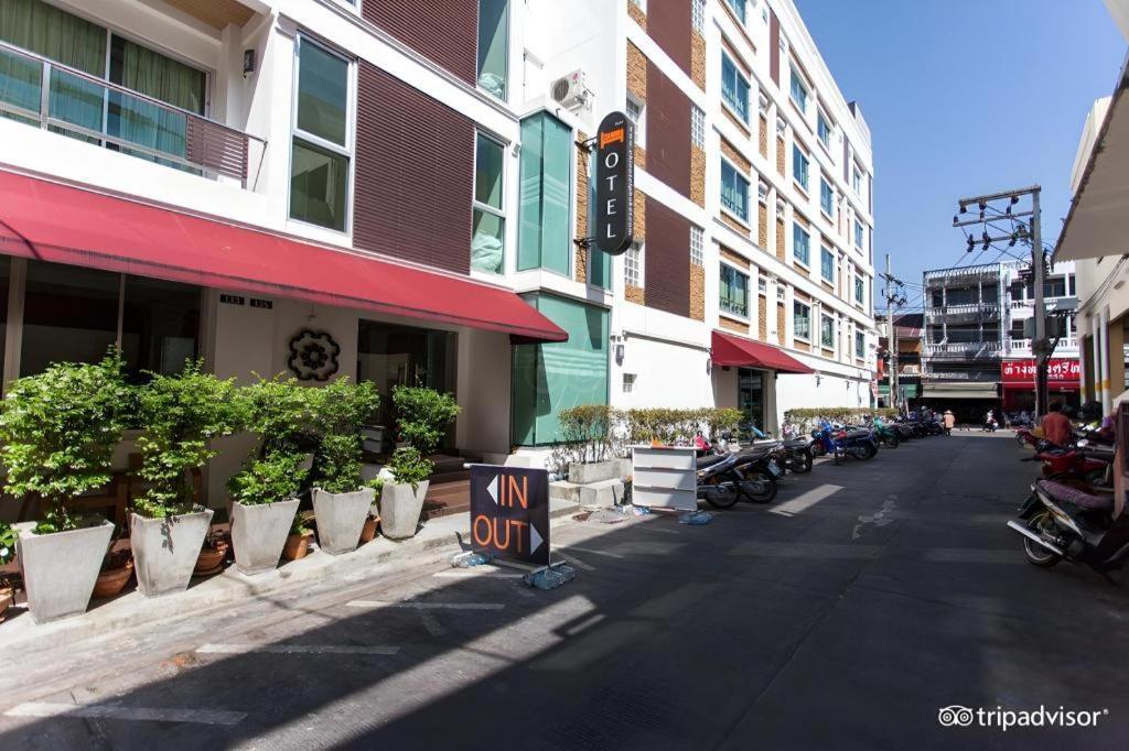 Chinotel Phuket Εξωτερικό φωτογραφία