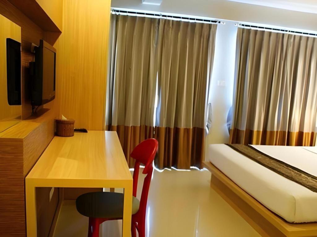 Chinotel Phuket Εξωτερικό φωτογραφία