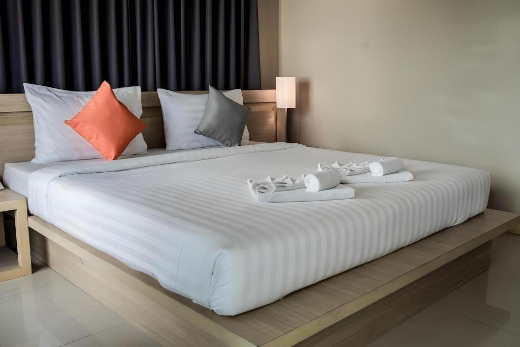 Chinotel Phuket Εξωτερικό φωτογραφία